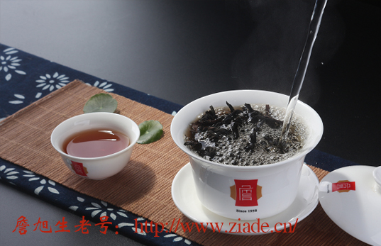 广州詹旭生岩茶，以茶待客